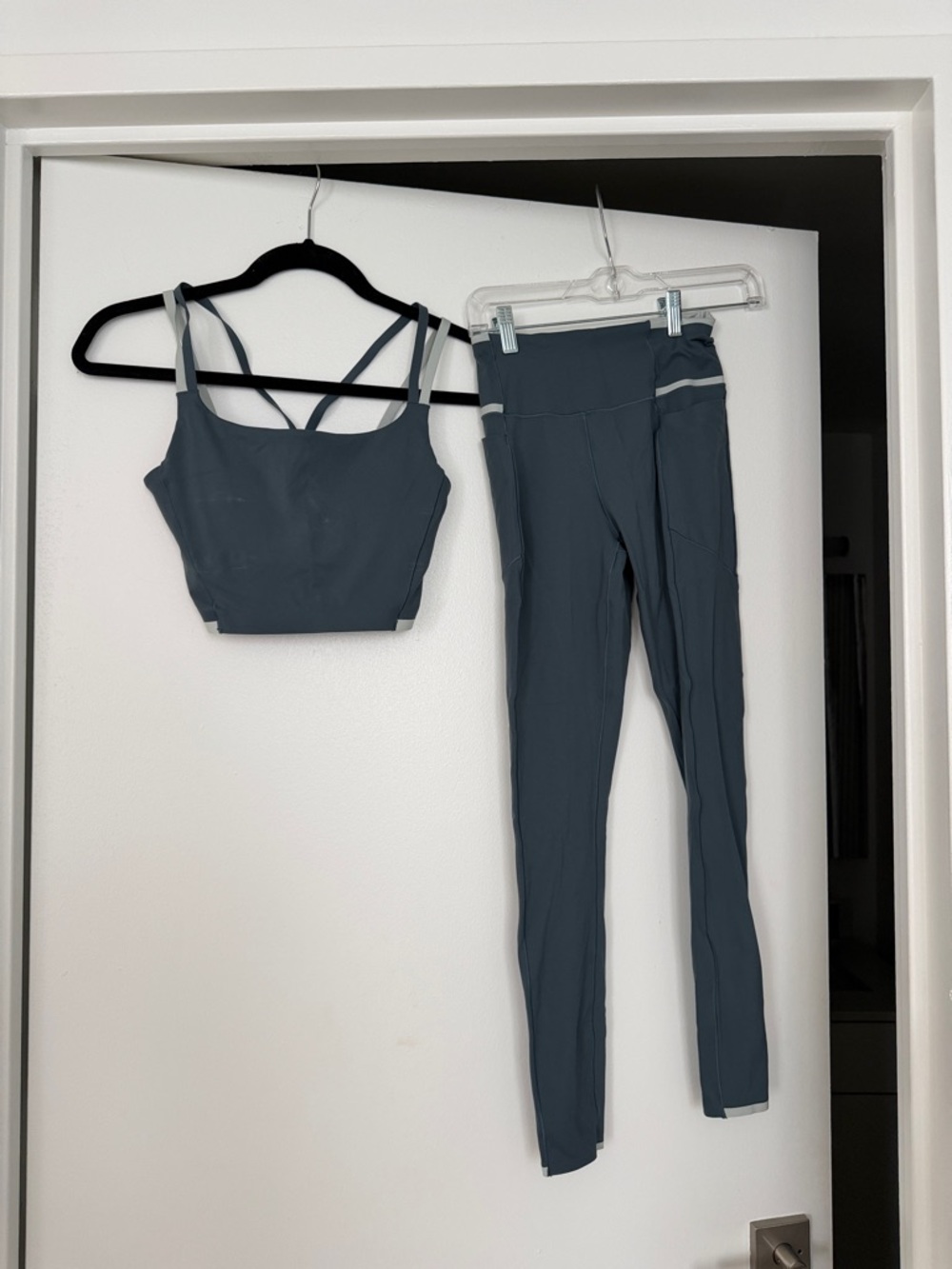 RHONE Slate Blue Strappy Sports Bra and High-Waist Leggings Set